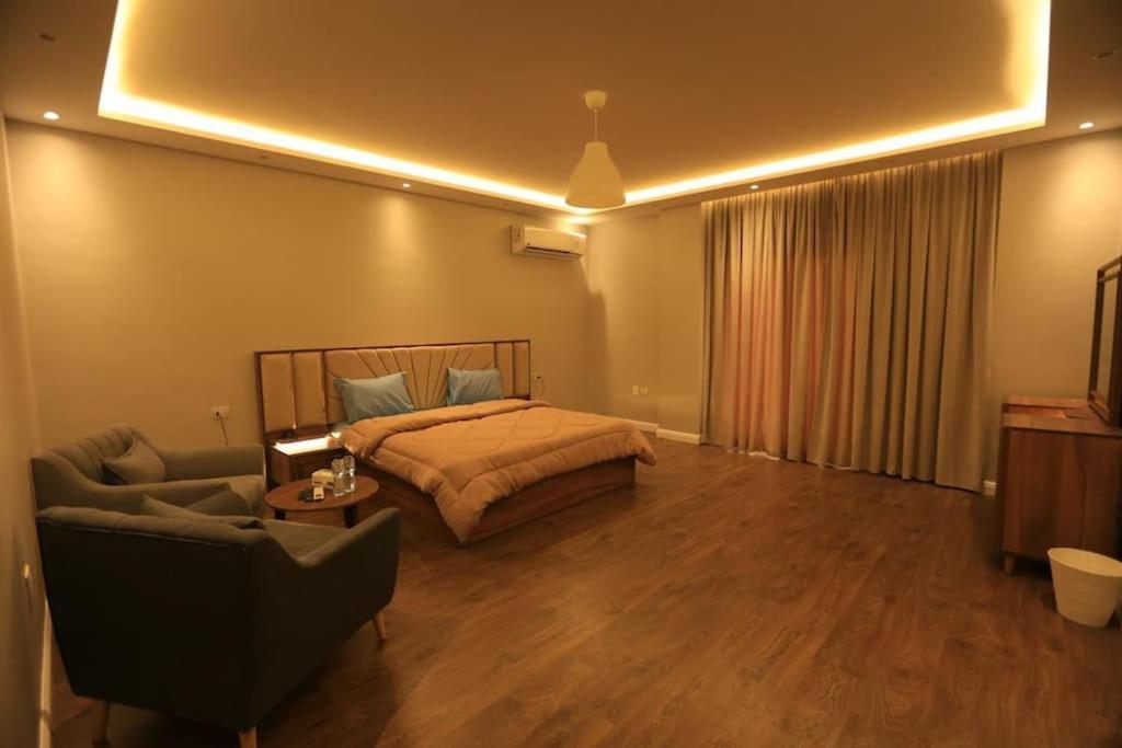 Munir's 2 Apartment Cairo