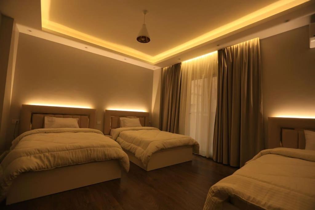 Munir's 2 Apartment *