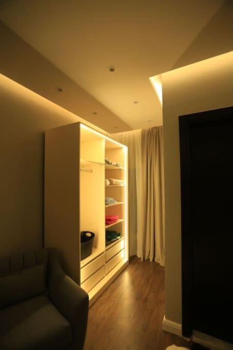 Munir's 2 Apartment